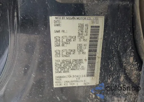 2012 Nissan Titan Pro-4X z USA, uszkodzony, nr VIN 1N6BA0EC7CN304116